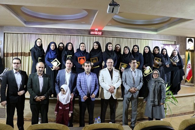 از بانوان شاغل در شهرداری و شورای اسلامی شهر لاهیجان تقدیر شد